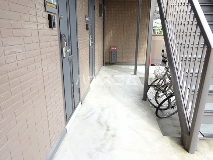 20/22 エントランス