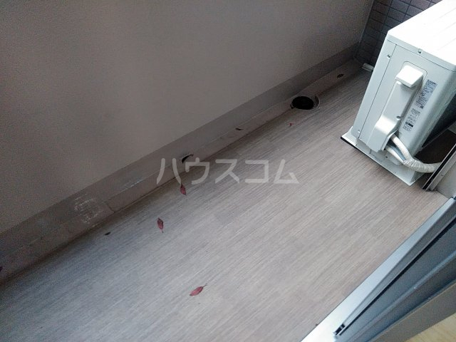 18/30 バルコニー