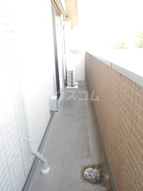 19/30 バルコニー