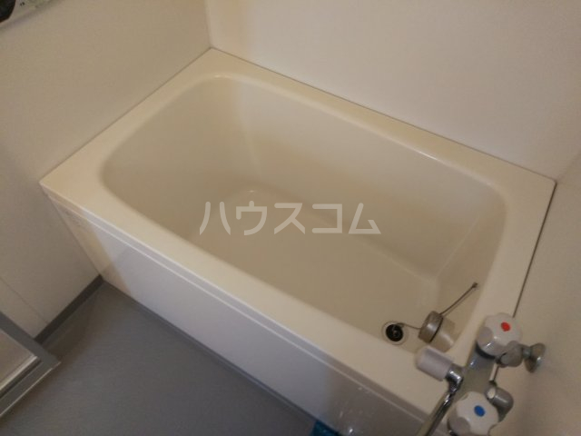 14/30 浴室