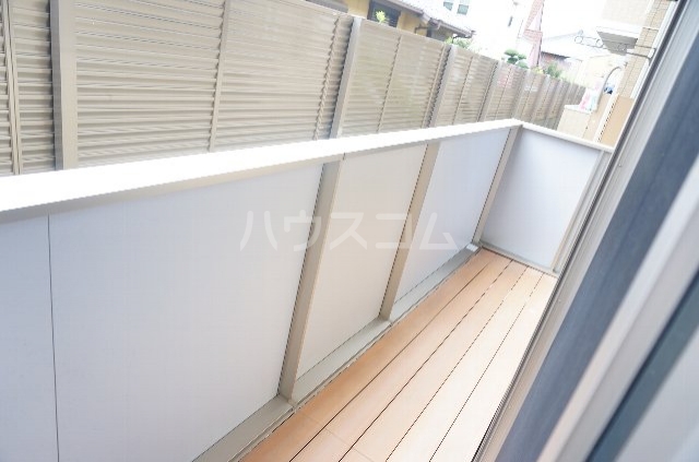 20/30 バルコニー