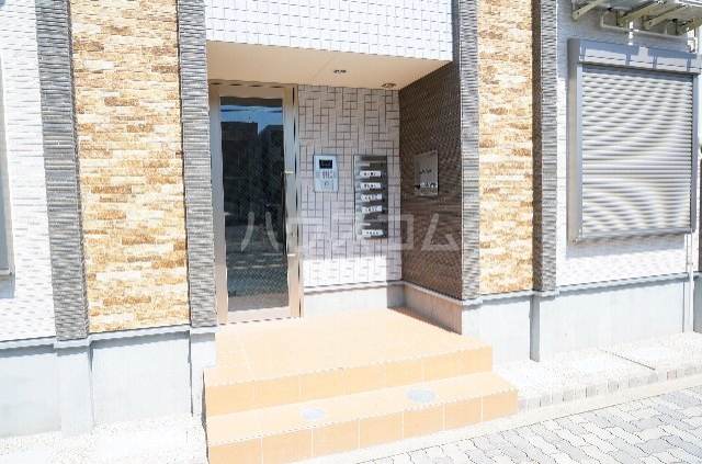 2/10 エントランス