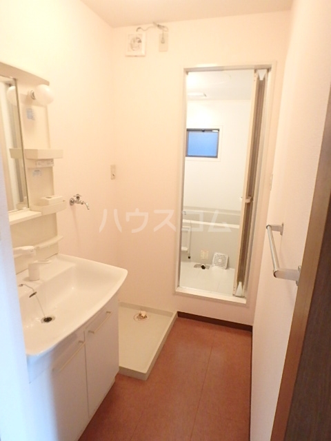 14/28 洗面