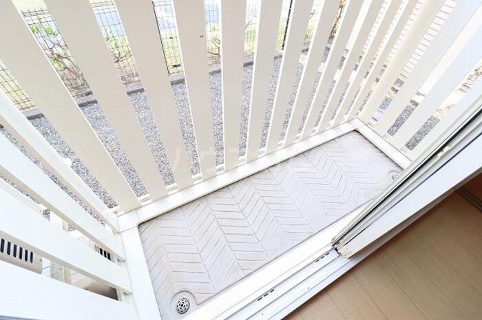 13/21 バルコニー