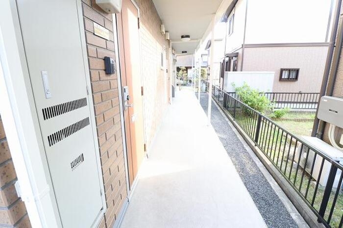 2/5 エントランス