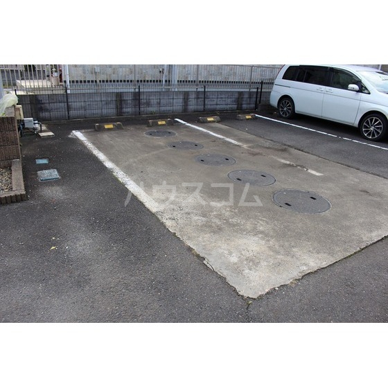 17/21 駐車場