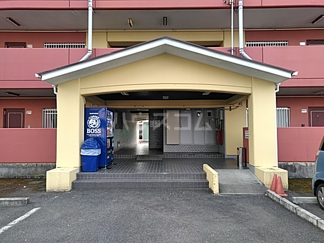 2/10 エントランス