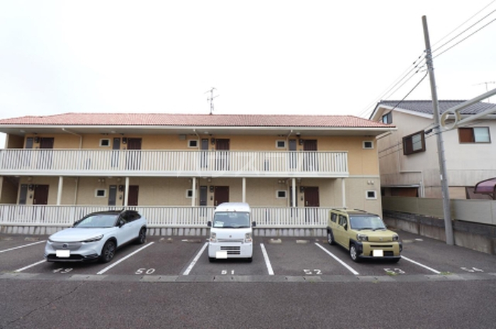 21/24 駐車場