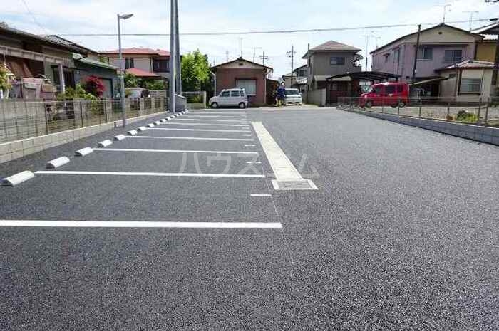 17/24 駐車場