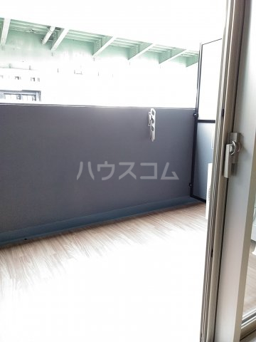 14/28 バルコニー
