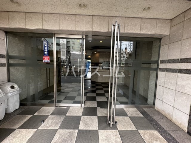 15/24 エントランス