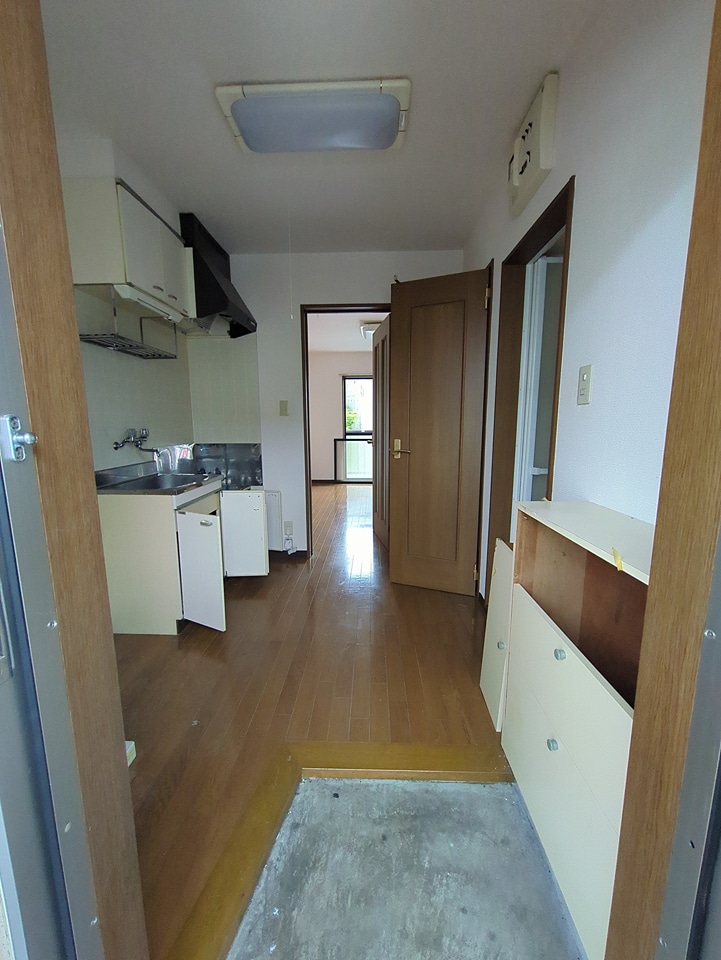 21/25 エントランス