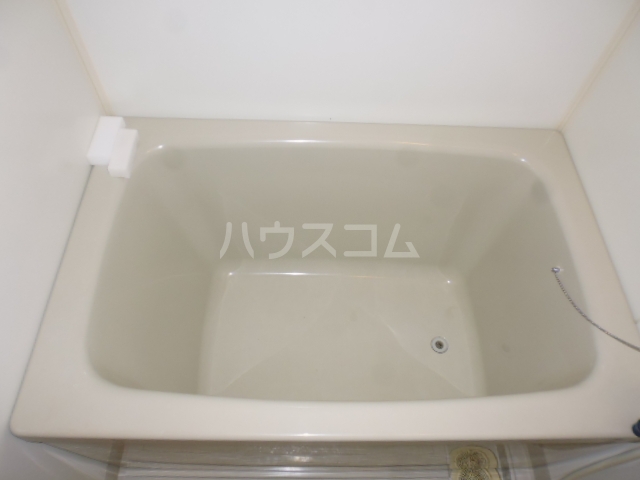 22/30 浴室