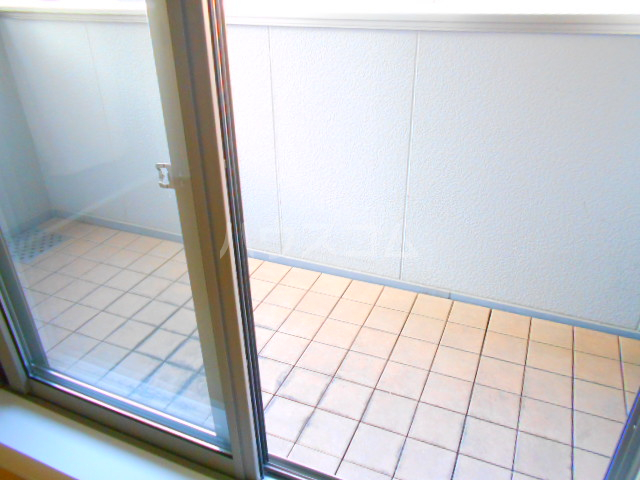 20/30 バルコニー