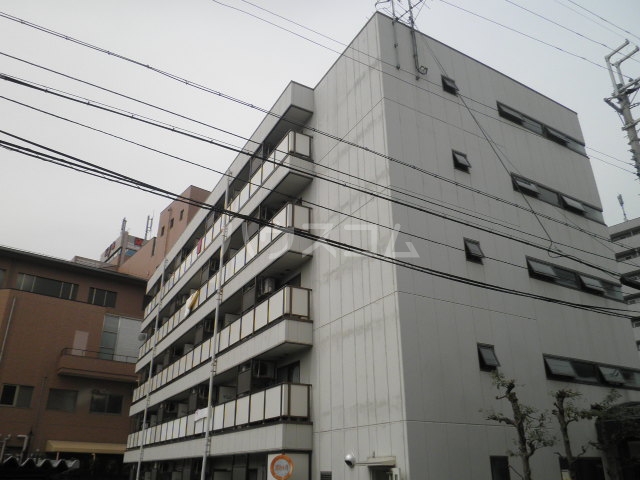 15/16 エントランス