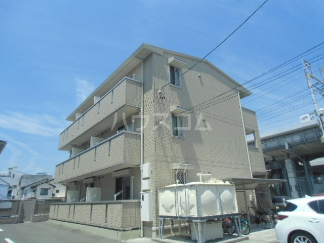 14/23 駐車場