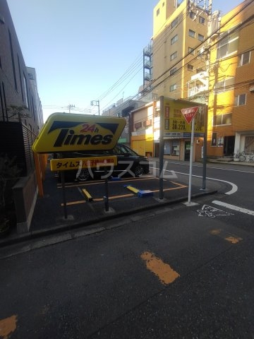 22/30 駐車場