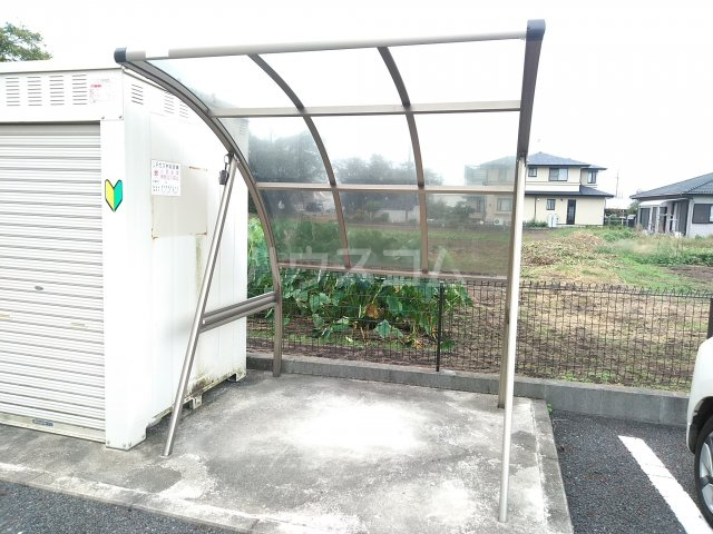 28/30 駐車場