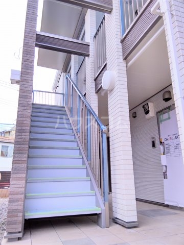 19/24 エントランス