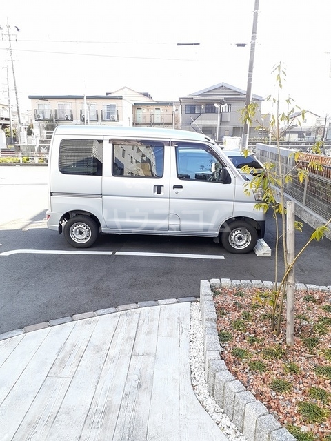 16/22 駐車場