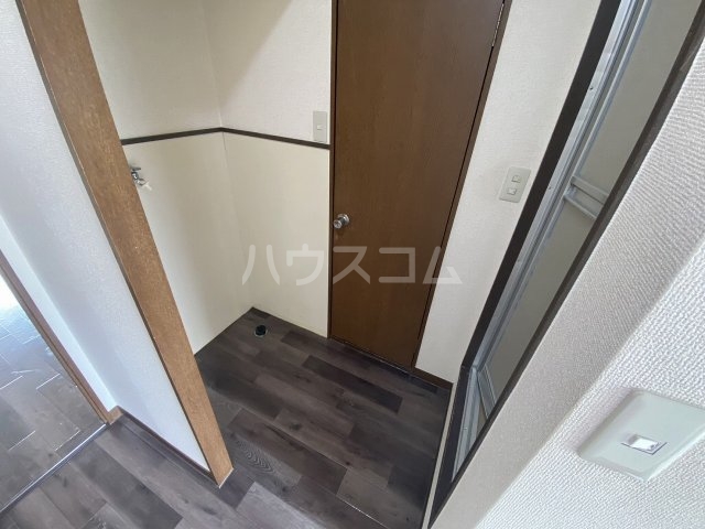 13/23 玄関