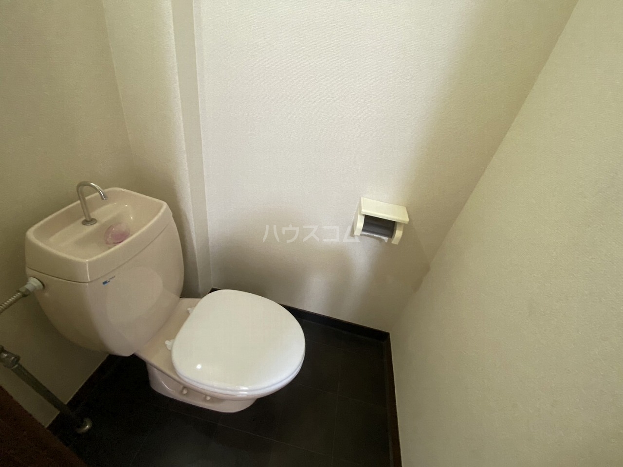 16/23 トイレ