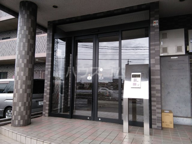 2/11 エントランス