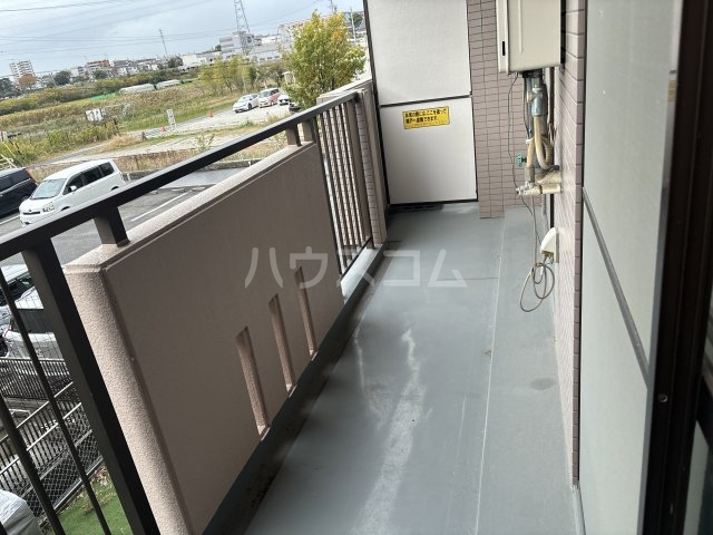 21/30 バルコニー