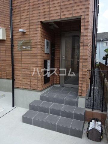 24/26 エントランス