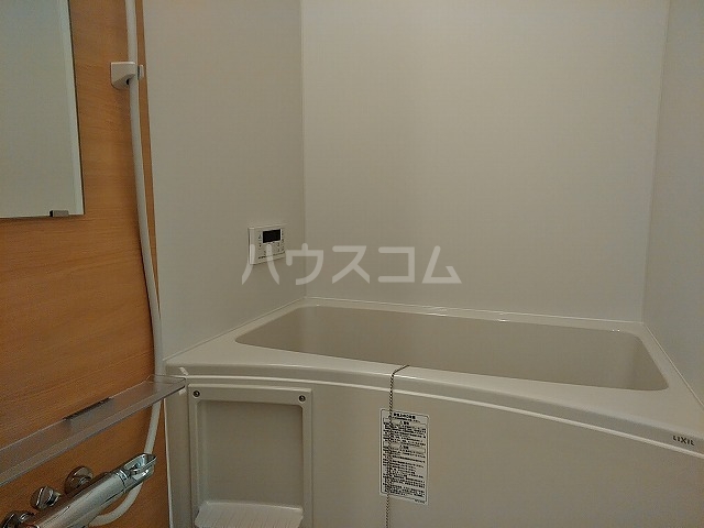 15/30 浴室
