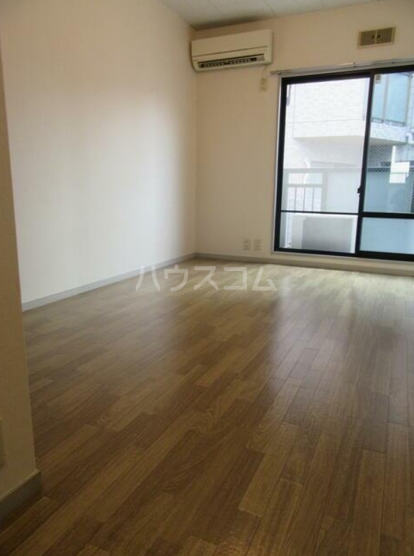 18/26 バルコニー