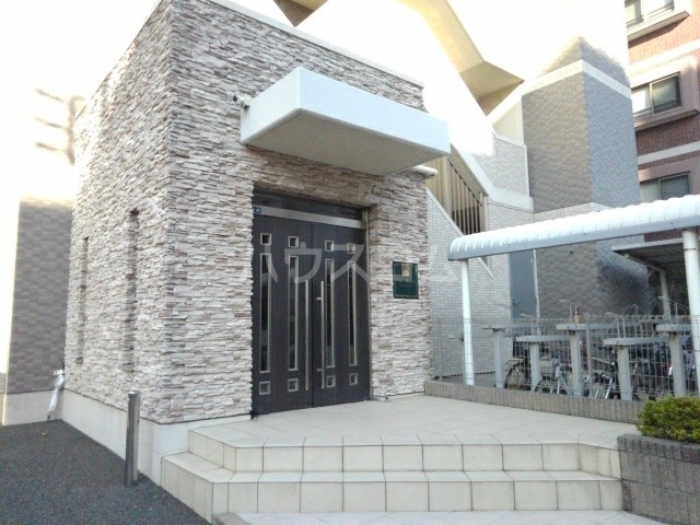 15/24 エントランス