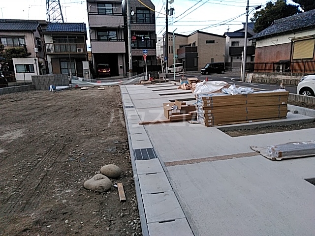 25/30 駐車場