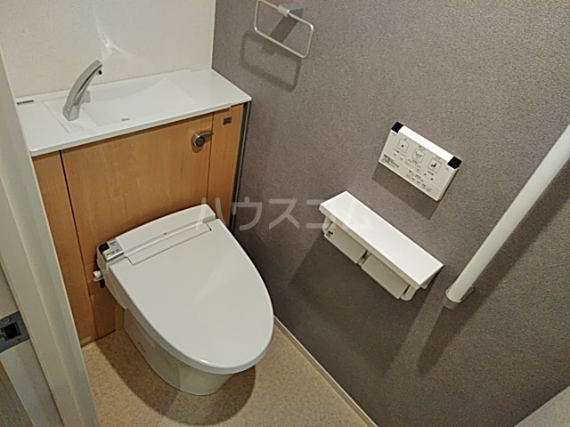 17/30 トイレ