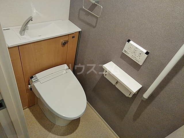 16/30 トイレ