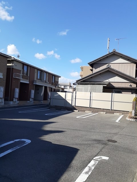 23/29 駐車場