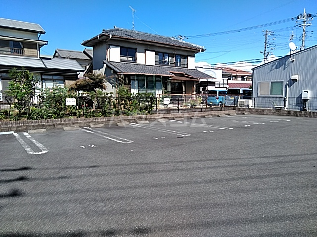 2/11 駐車場
