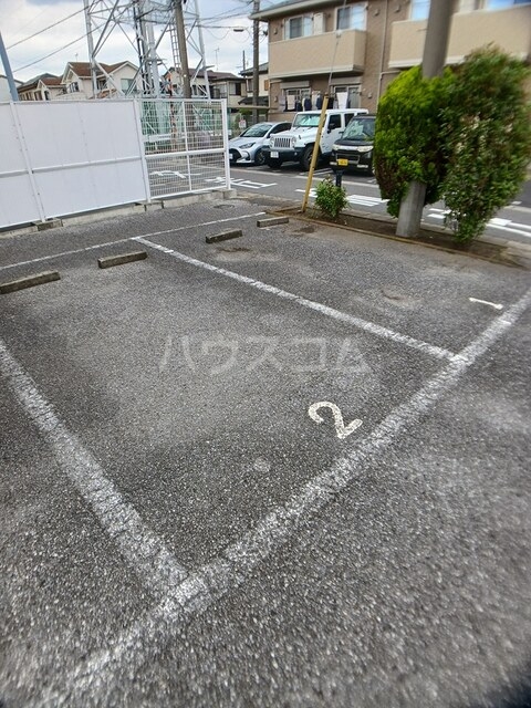 14/23 駐車場