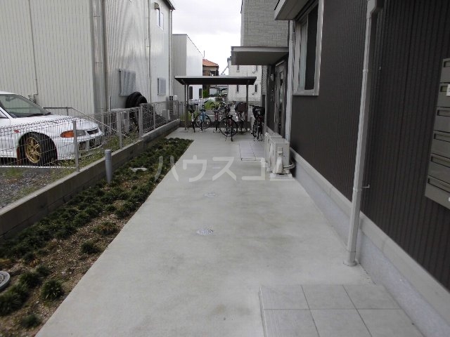 20/26 エントランス