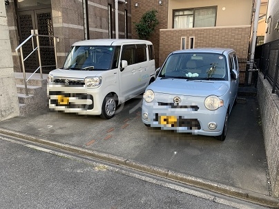 22/29 駐車場