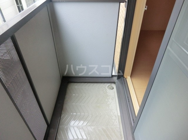 13/23 バルコニー