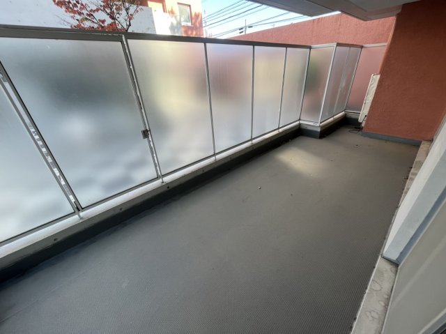 17/30 バルコニー