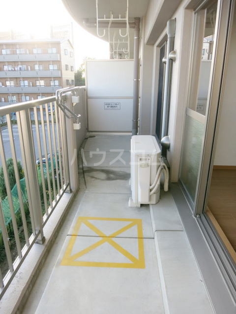 18/29 バルコニー