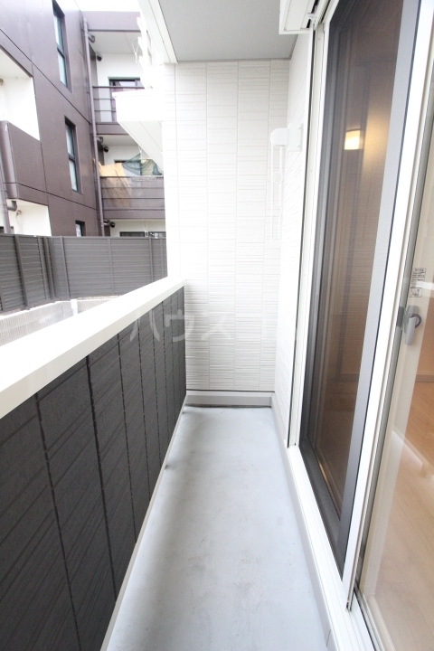 20/30 バルコニー