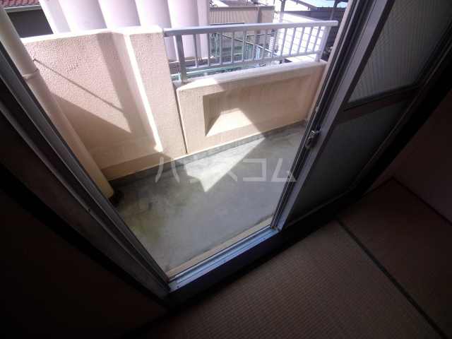 25/30 バルコニー