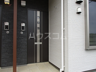 13/20 エントランス