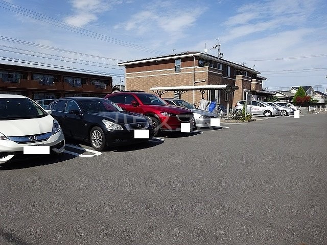 3/10 駐車場