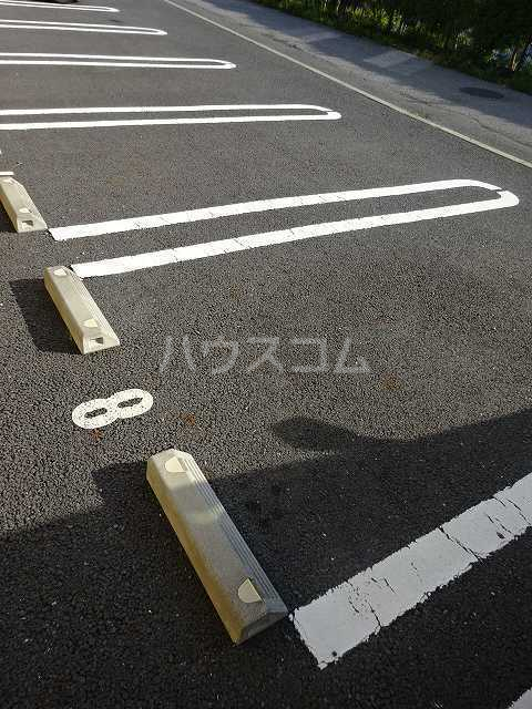 15/23 駐車場