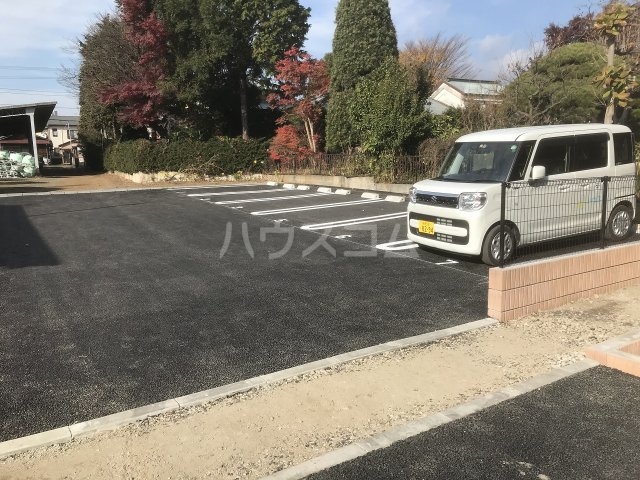 20/26 駐車場