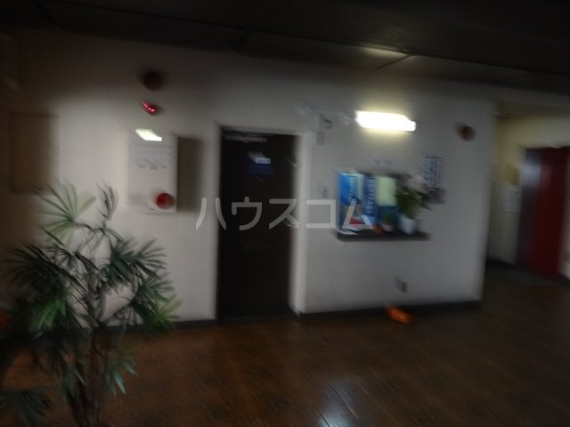 ロビー